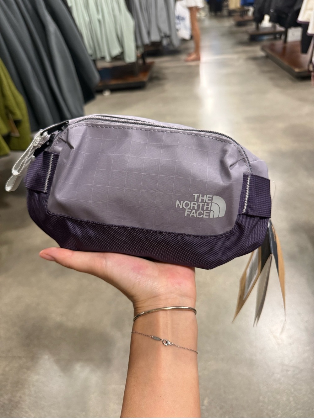 NWT！The North Face Base Camp Voyager Lumbar 2L Waist Pack Waterproof Unisex